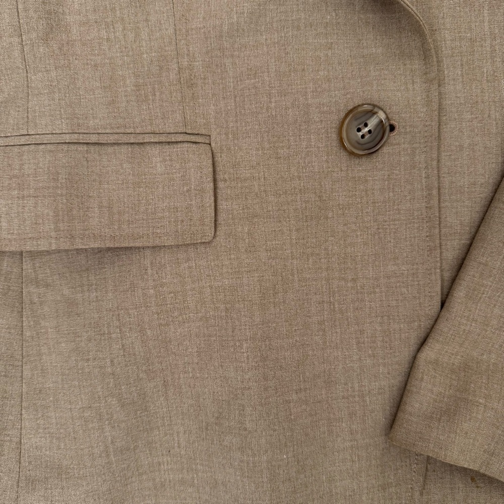 Tahari Arthur S. Levine Tan Blazer Jacket |Size 6 - Picture 8 of 8